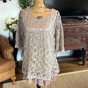 Paisley Vine Tunic style dress shirt size Med